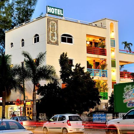 Adventure Experience Hotel بلايا ديل كارمن المظهر الخارجي الصورة