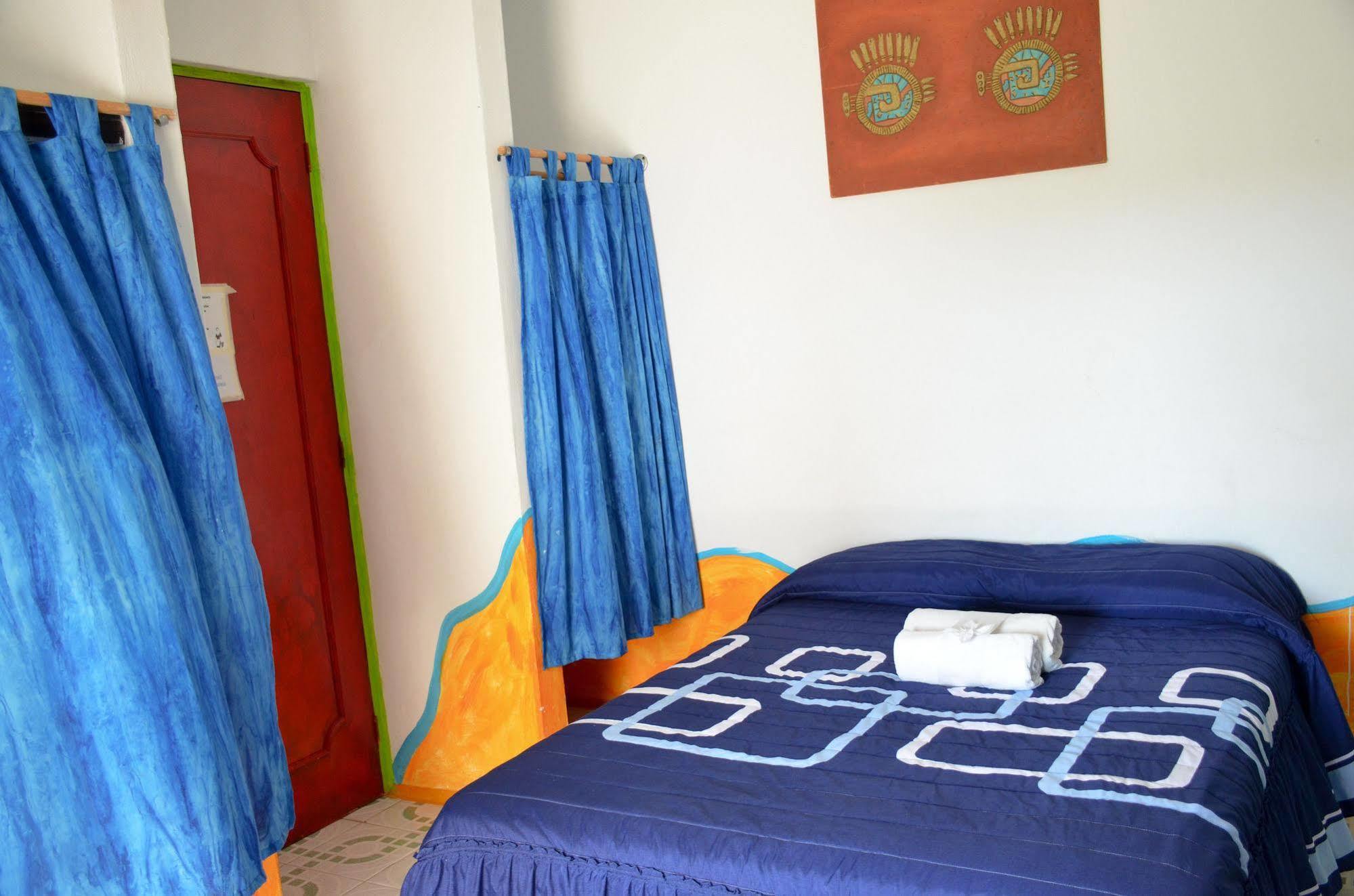 Adventure Experience Hotel بلايا ديل كارمن المظهر الخارجي الصورة