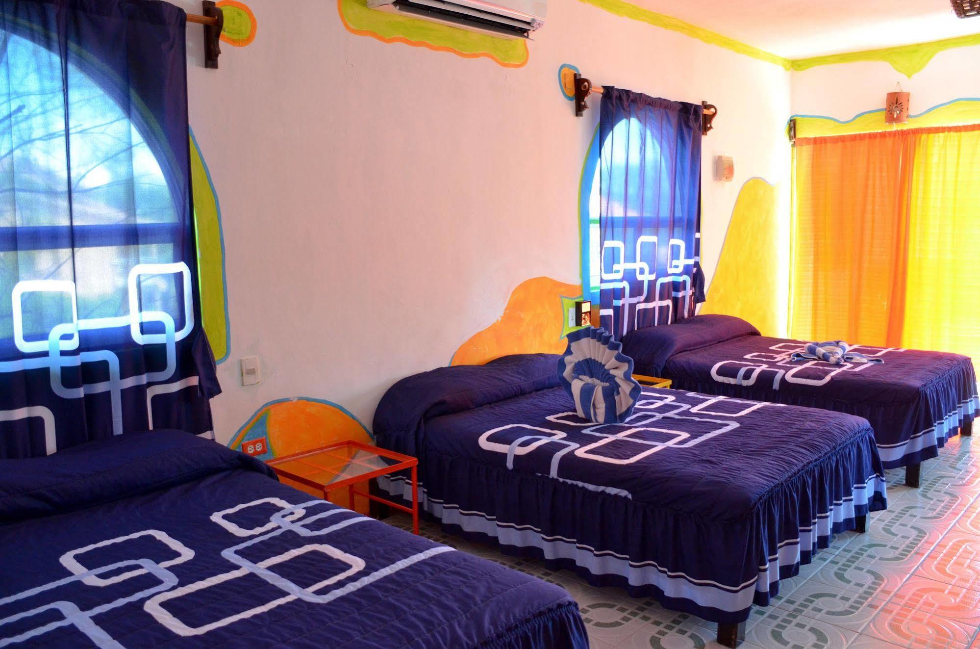 Adventure Experience Hotel بلايا ديل كارمن المظهر الخارجي الصورة
